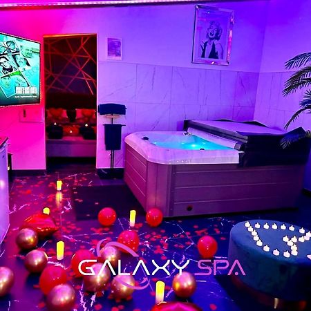 Galaxy Spa - Suite Jupiter Jacuzzi Privatif Champigneulles Экстерьер фото