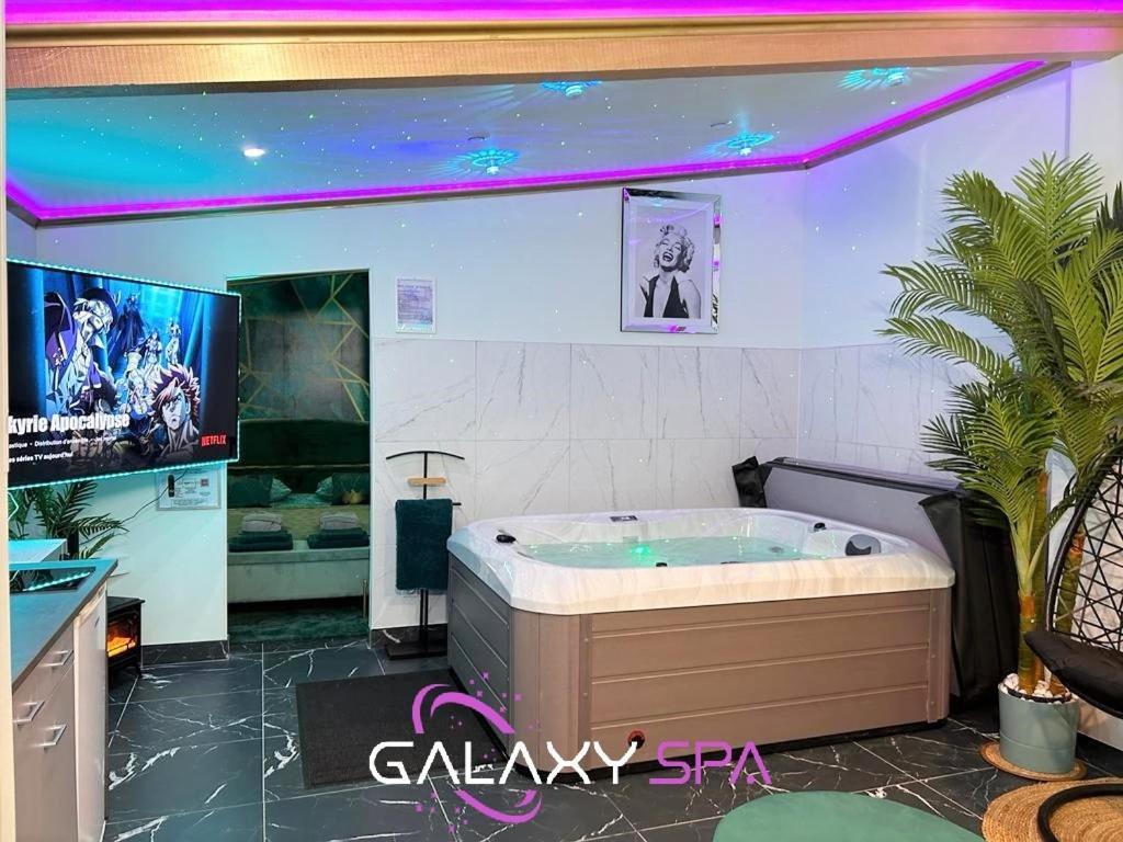 Galaxy Spa - Suite Jupiter Jacuzzi Privatif Champigneulles Экстерьер фото